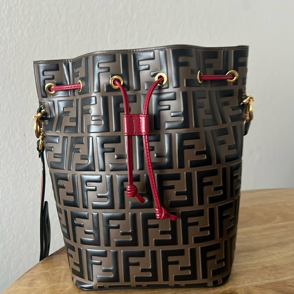 FENDI Mon Tresor Small Bucket Bag Embossed